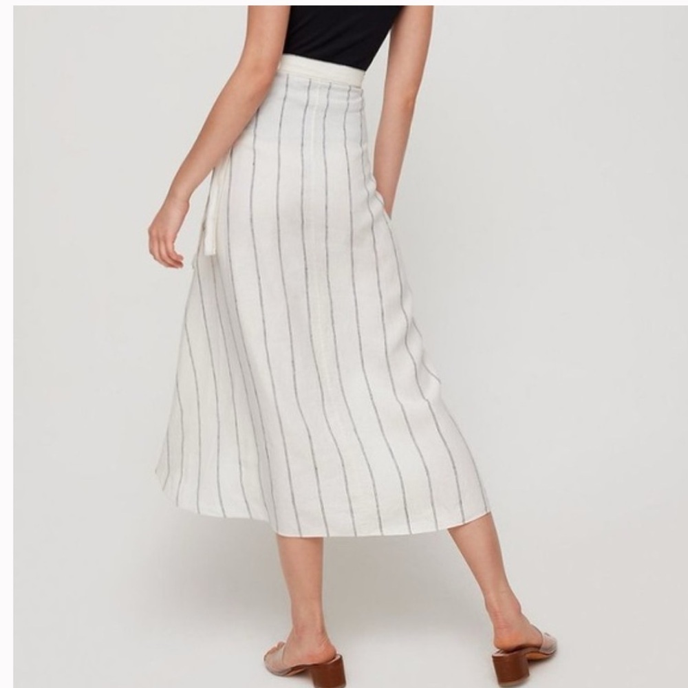 Aritzia Wilfred Eleta Skirt, color: white striped linen Size: Xs - Picture 3 of 11